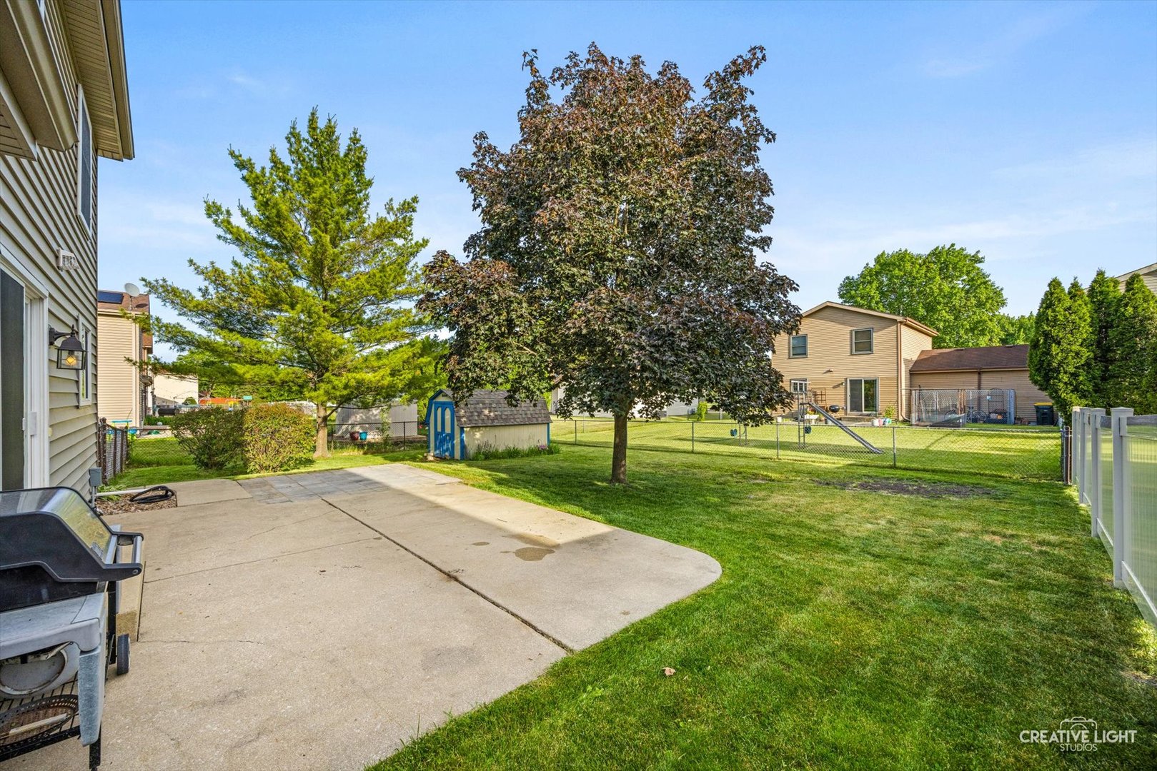 894 Glenlake Drive, Carol Stream, IL 60188