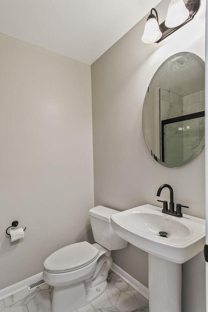 178 W Normandy Drive, Chicago Heights, IL 60411