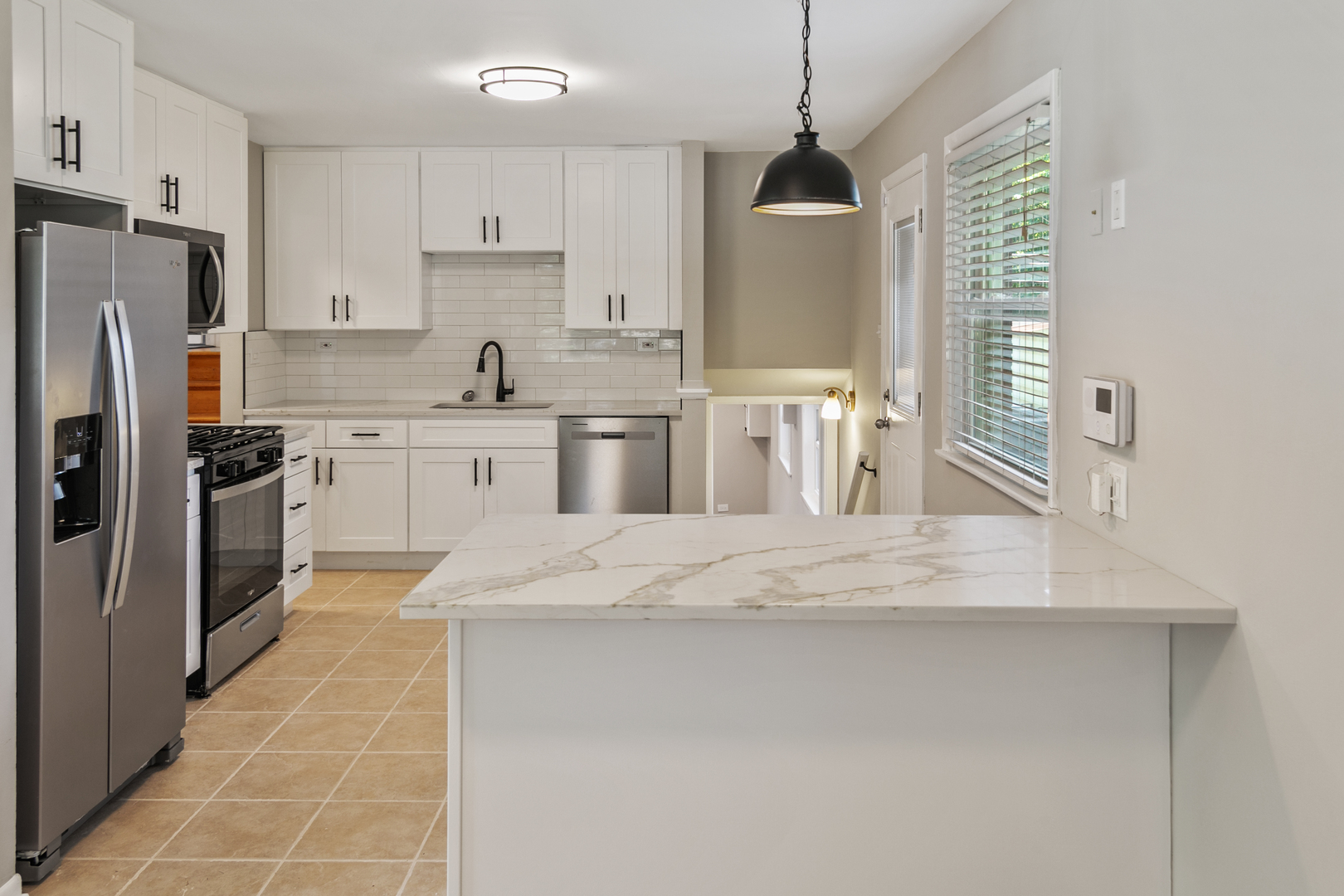 178 W Normandy Drive, Chicago Heights, IL 60411