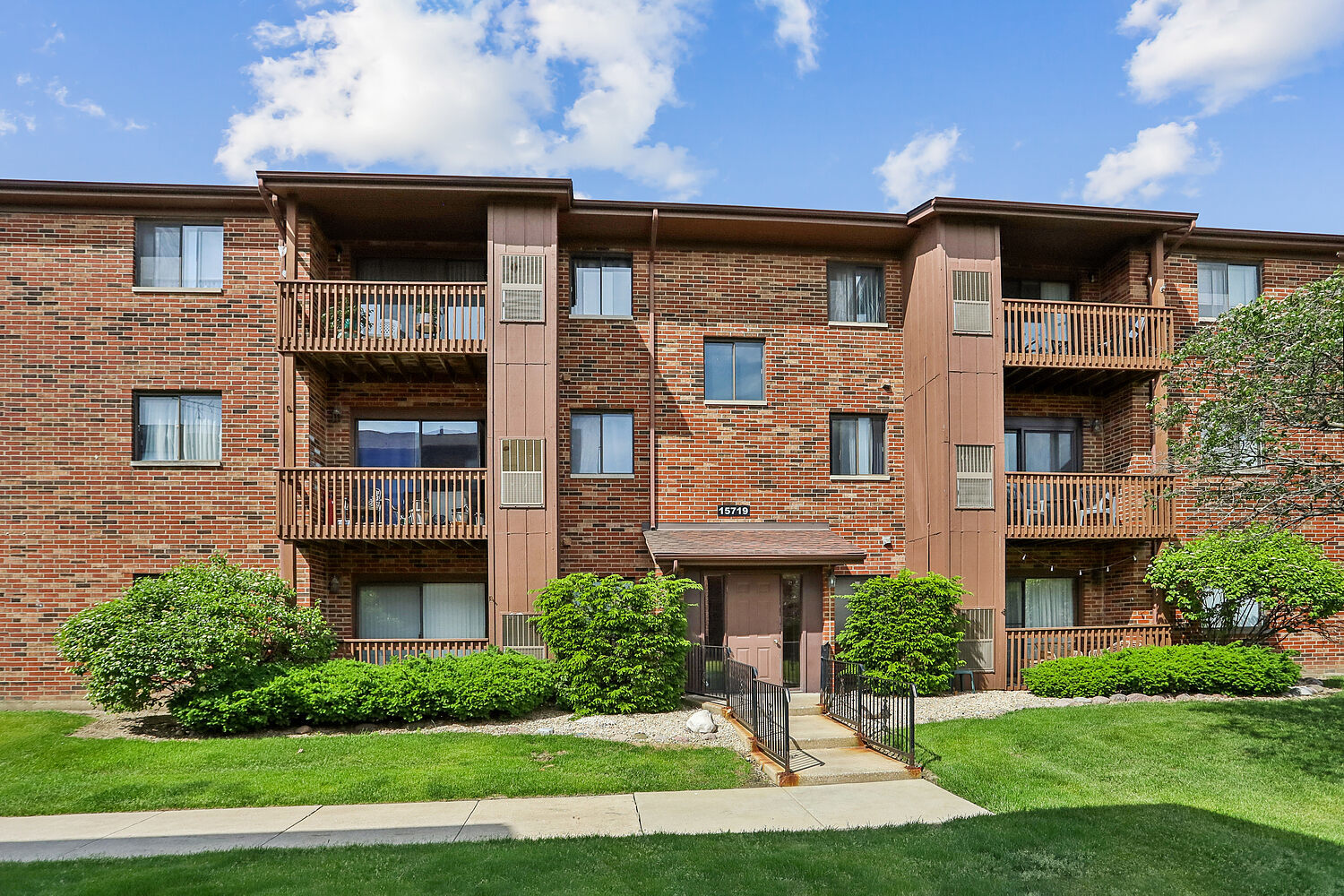 15719 Peggy Lane #7, Oak Forest, IL 60452