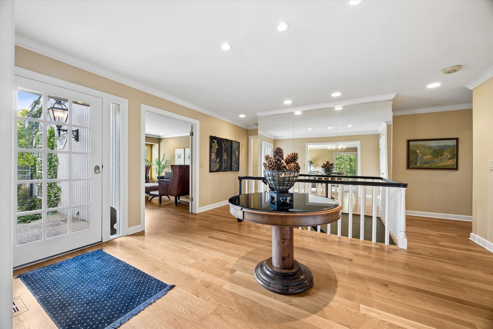 98 Briarwood Circle, Oak Brook, IL 60523