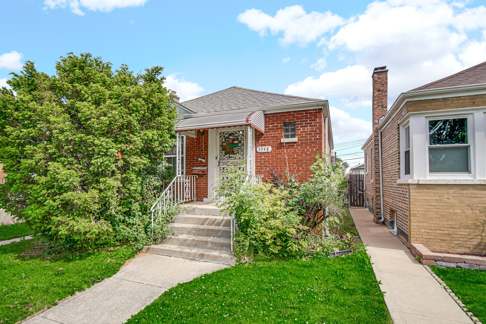 3748 W 54th Street, Chicago, IL 60632