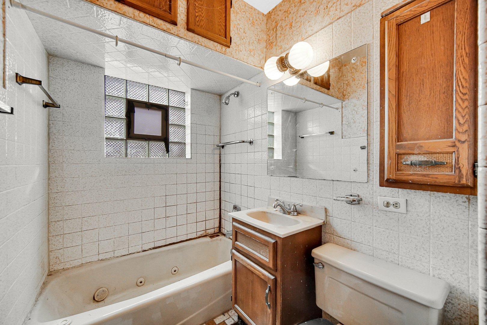 3748 W 54th Street, Chicago, IL 60632