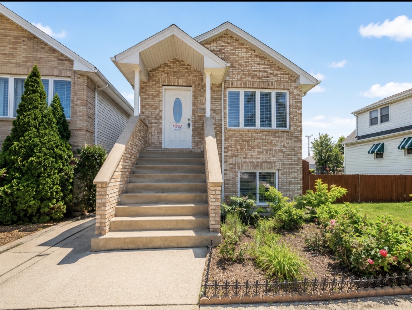 7319 W 58th Place, Summit, IL 60501