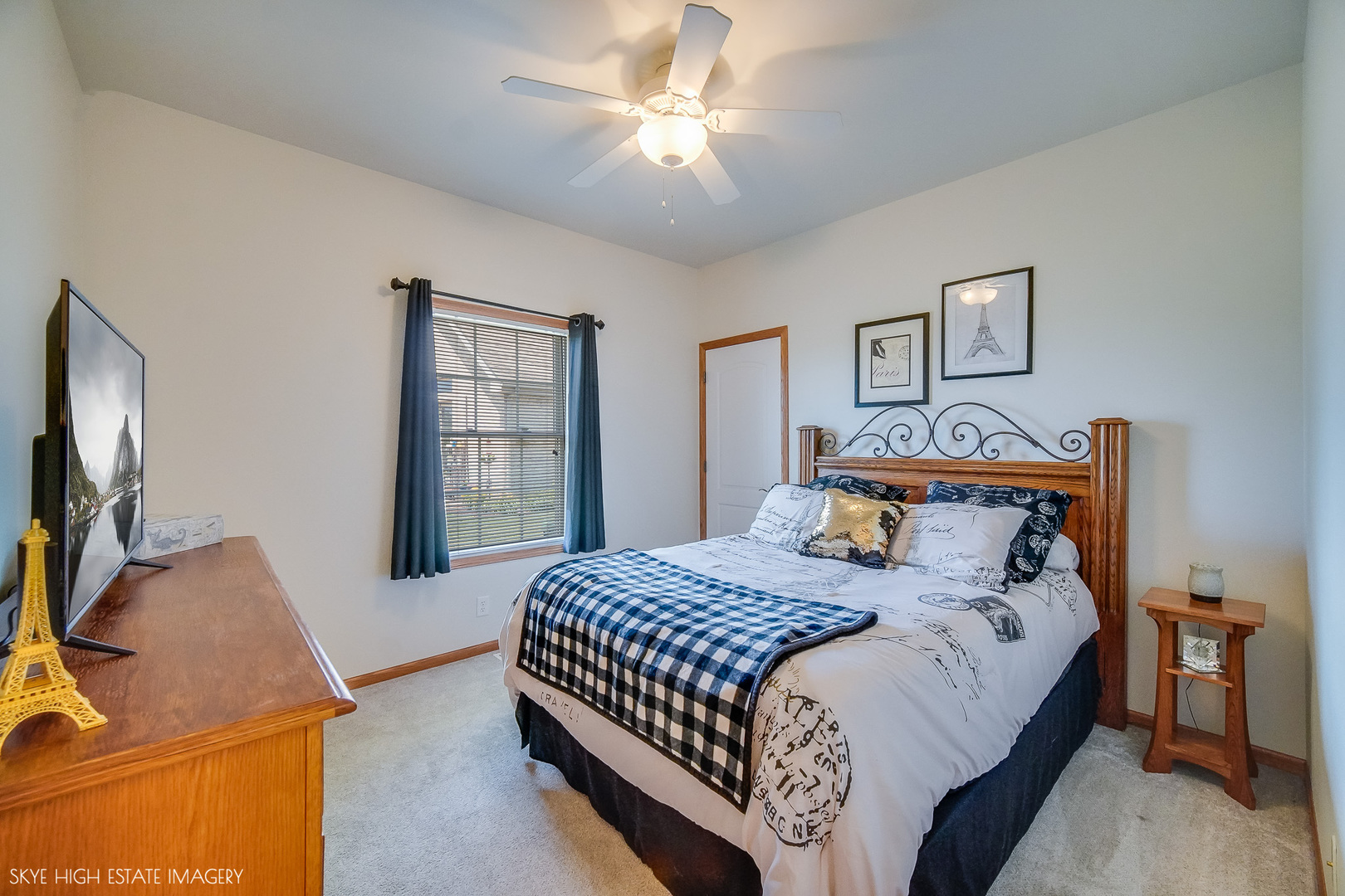 27219 Deer Hollow Lane, Channahon, IL 60410