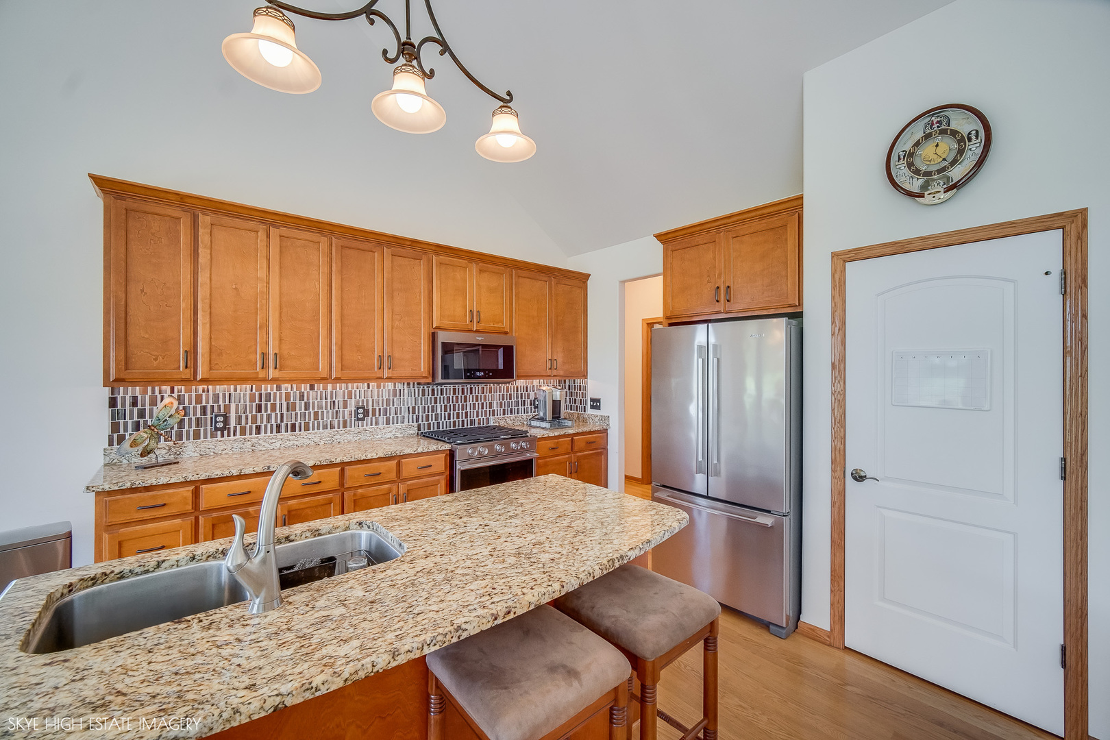 27219 Deer Hollow Lane, Channahon, IL 60410