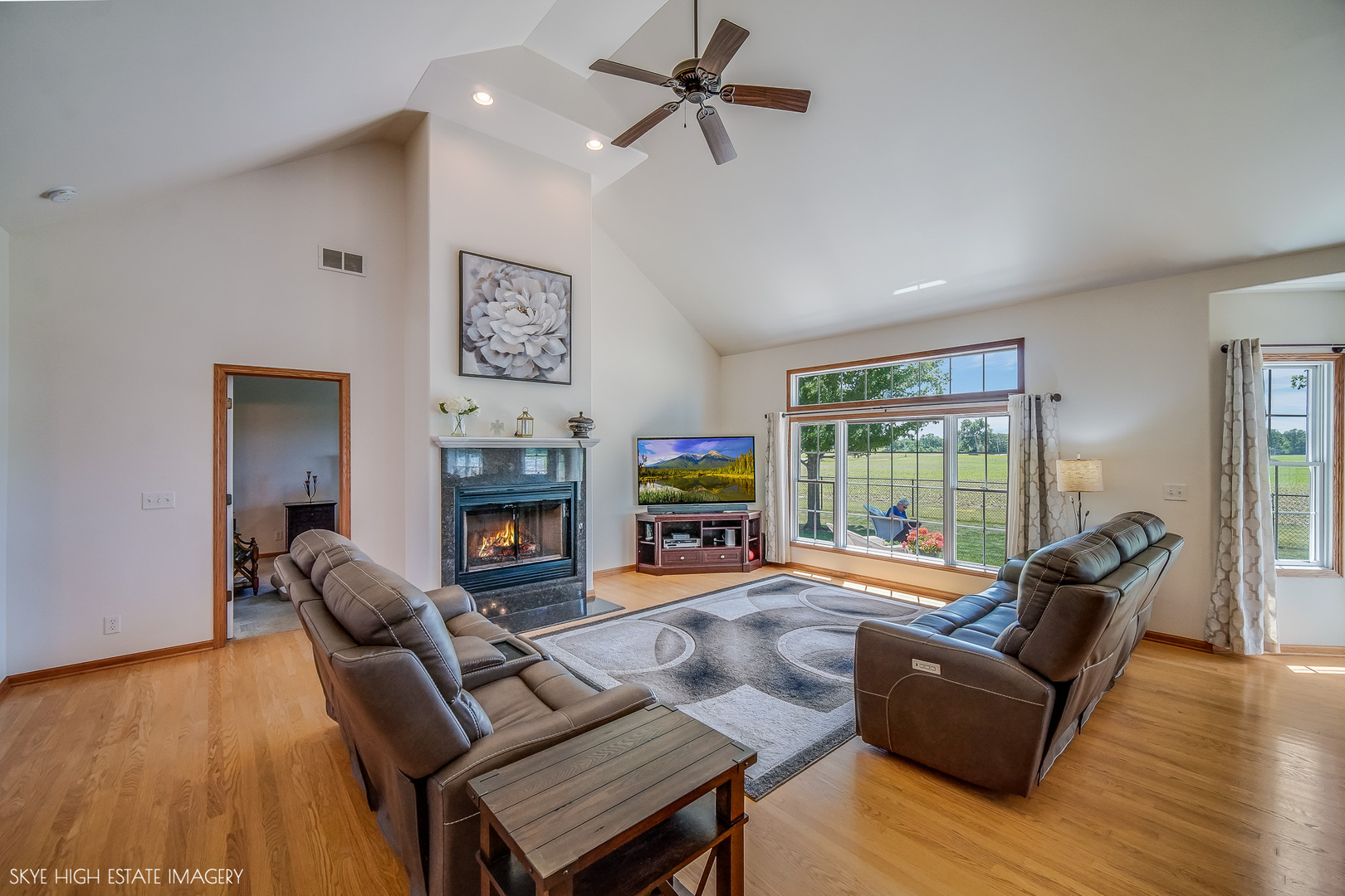 27219 Deer Hollow Lane, Channahon, IL 60410