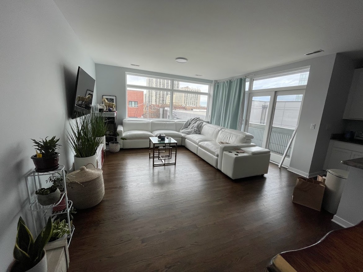 834 W Montrose Avenue #403, Chicago, IL 60613