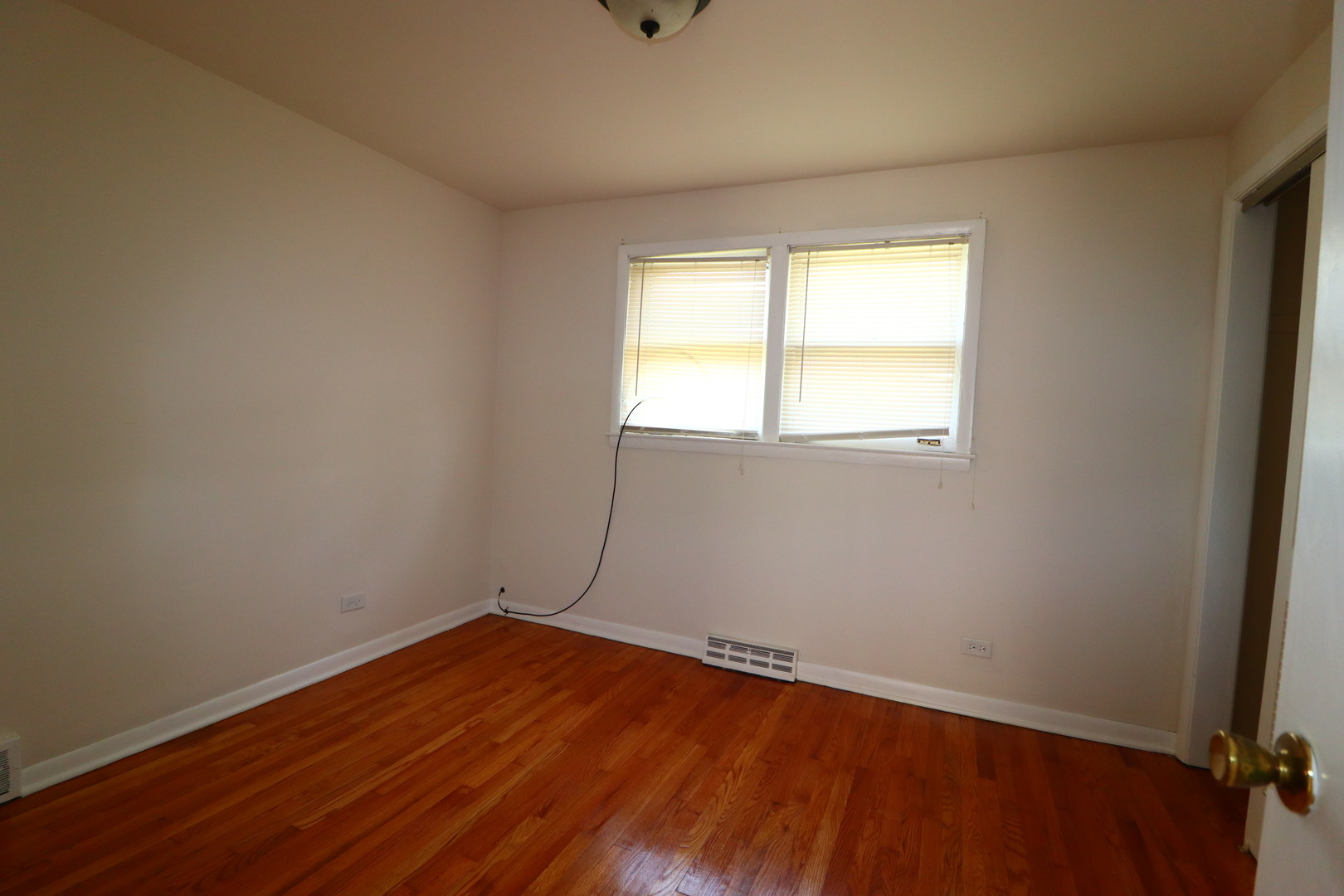 6745 S Bell Avenue, Chicago, IL 60636