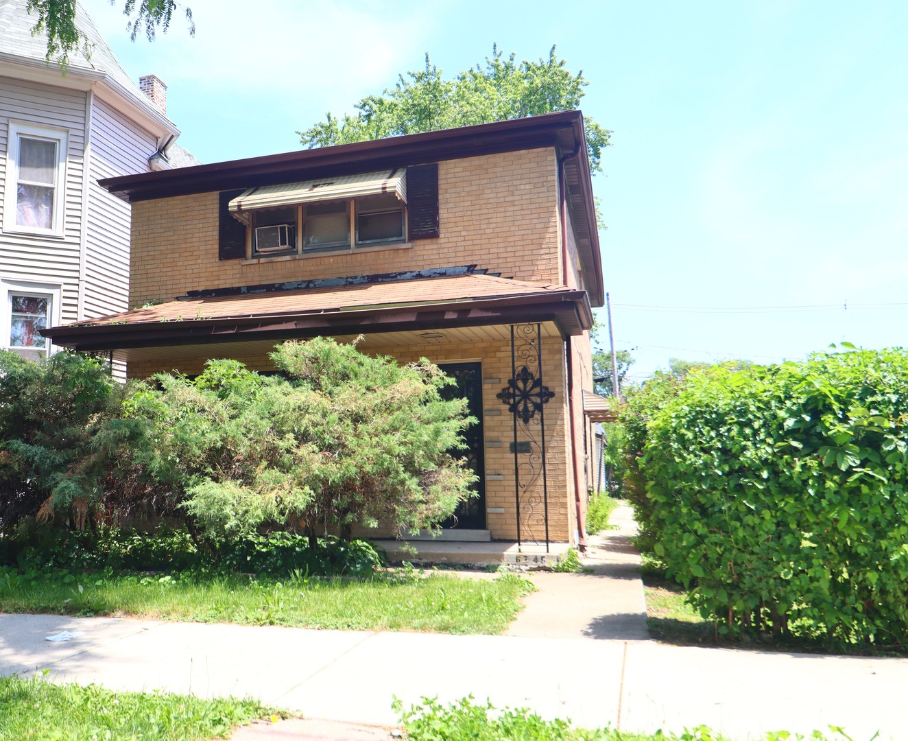 6745 S Bell Avenue, Chicago, IL 60636