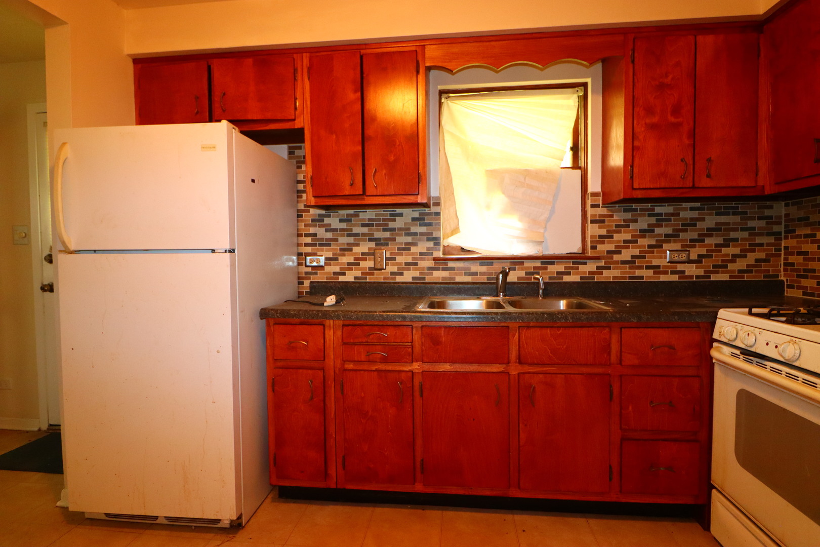 6745 S Bell Avenue, Chicago, IL 60636