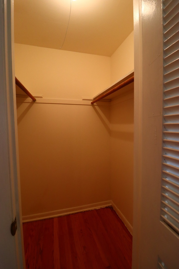 6745 S Bell Avenue, Chicago, IL 60636