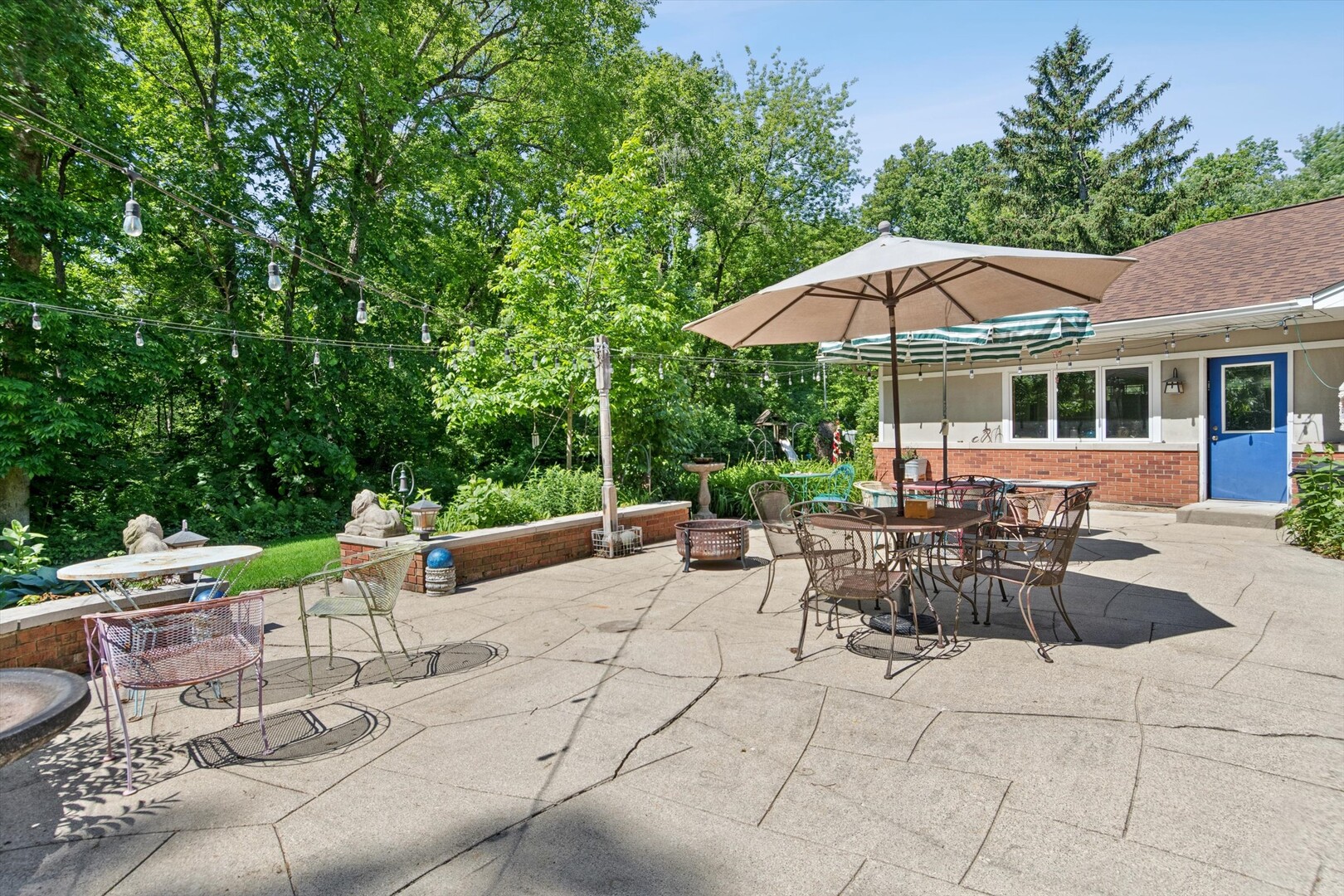 40w109 Wildwood Drive, Aurora, IL 60506