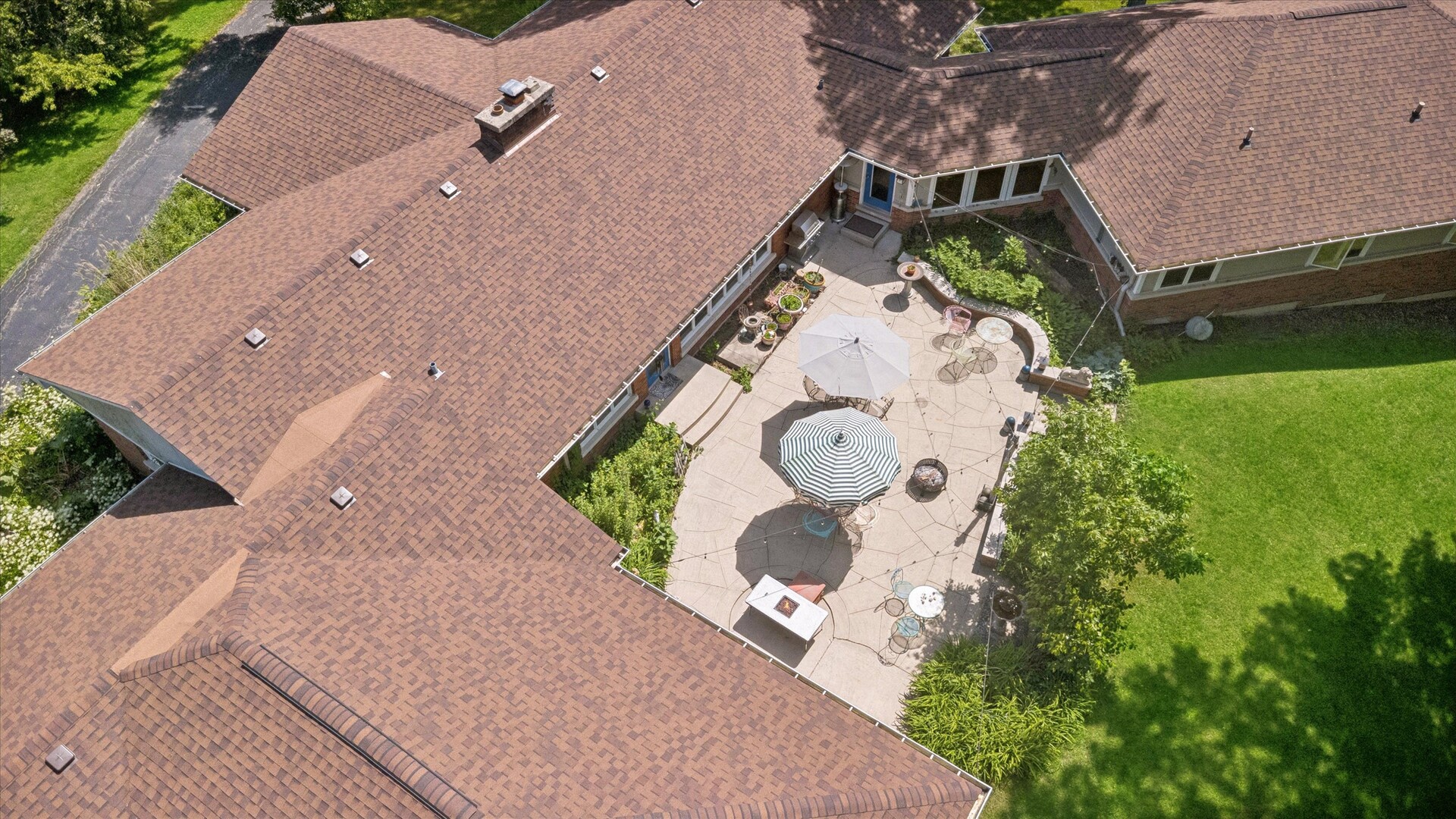 40w109 Wildwood Drive, Aurora, IL 60506