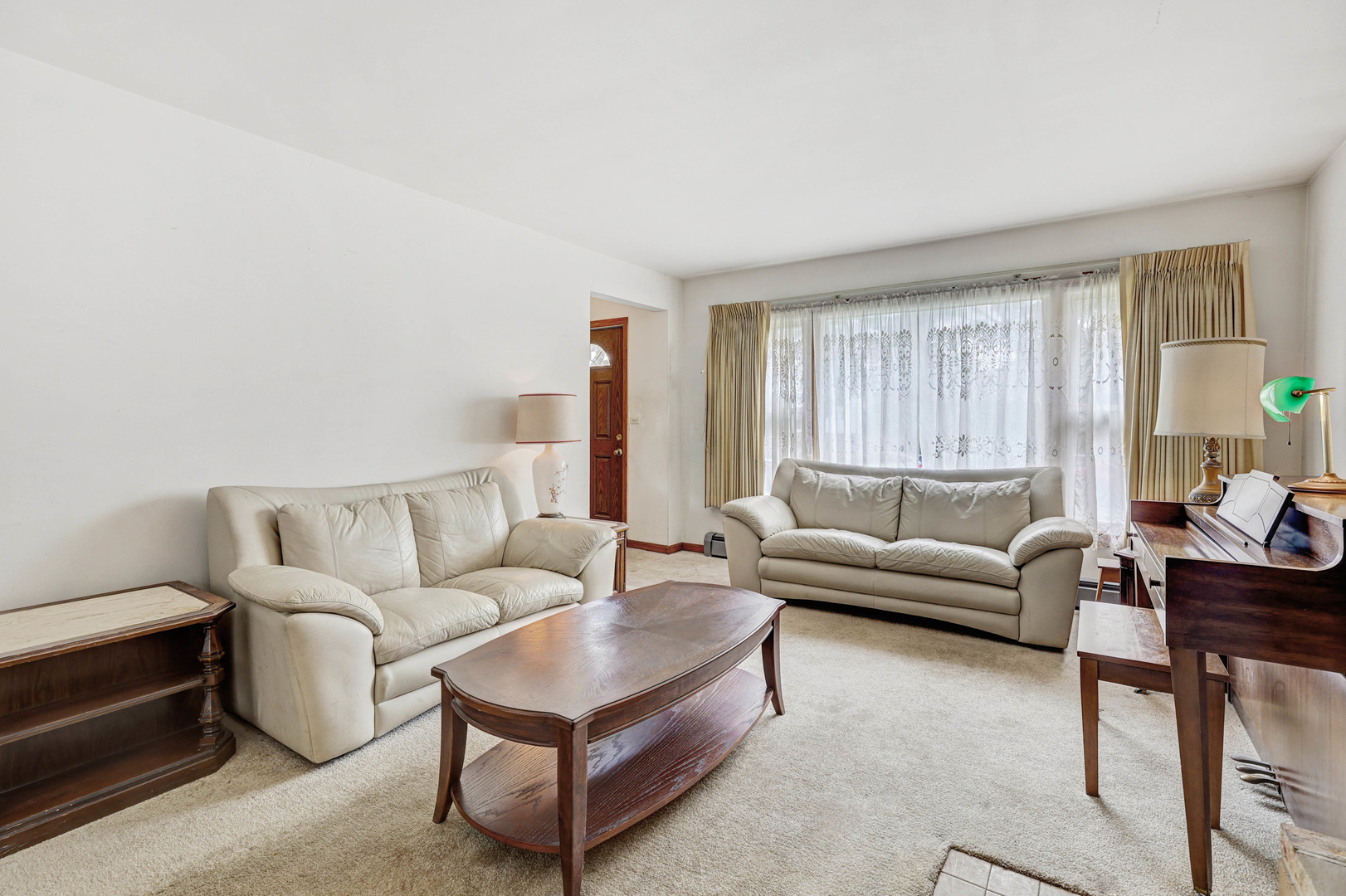 5716 W Gunnison Street, Chicago, IL 60630