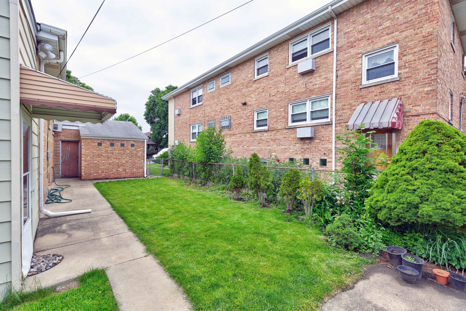 5716 W Gunnison Street, Chicago, IL 60630