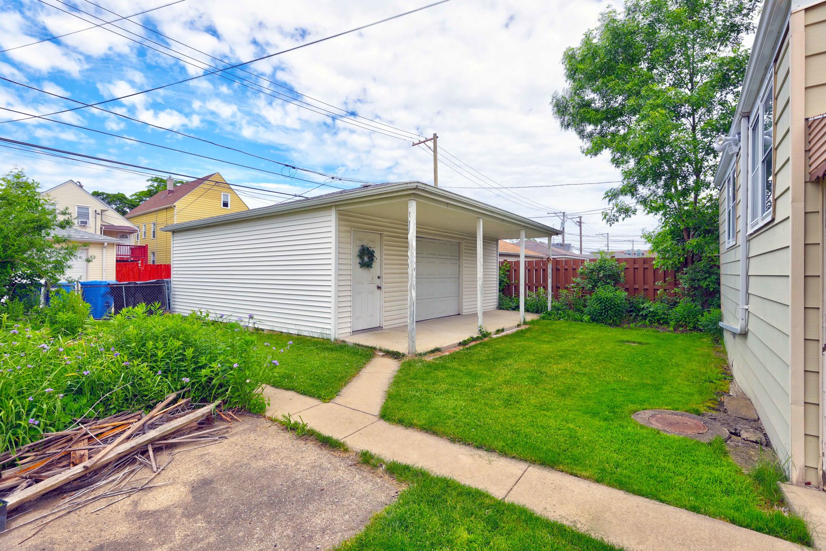 5716 W Gunnison Street, Chicago, IL 60630
