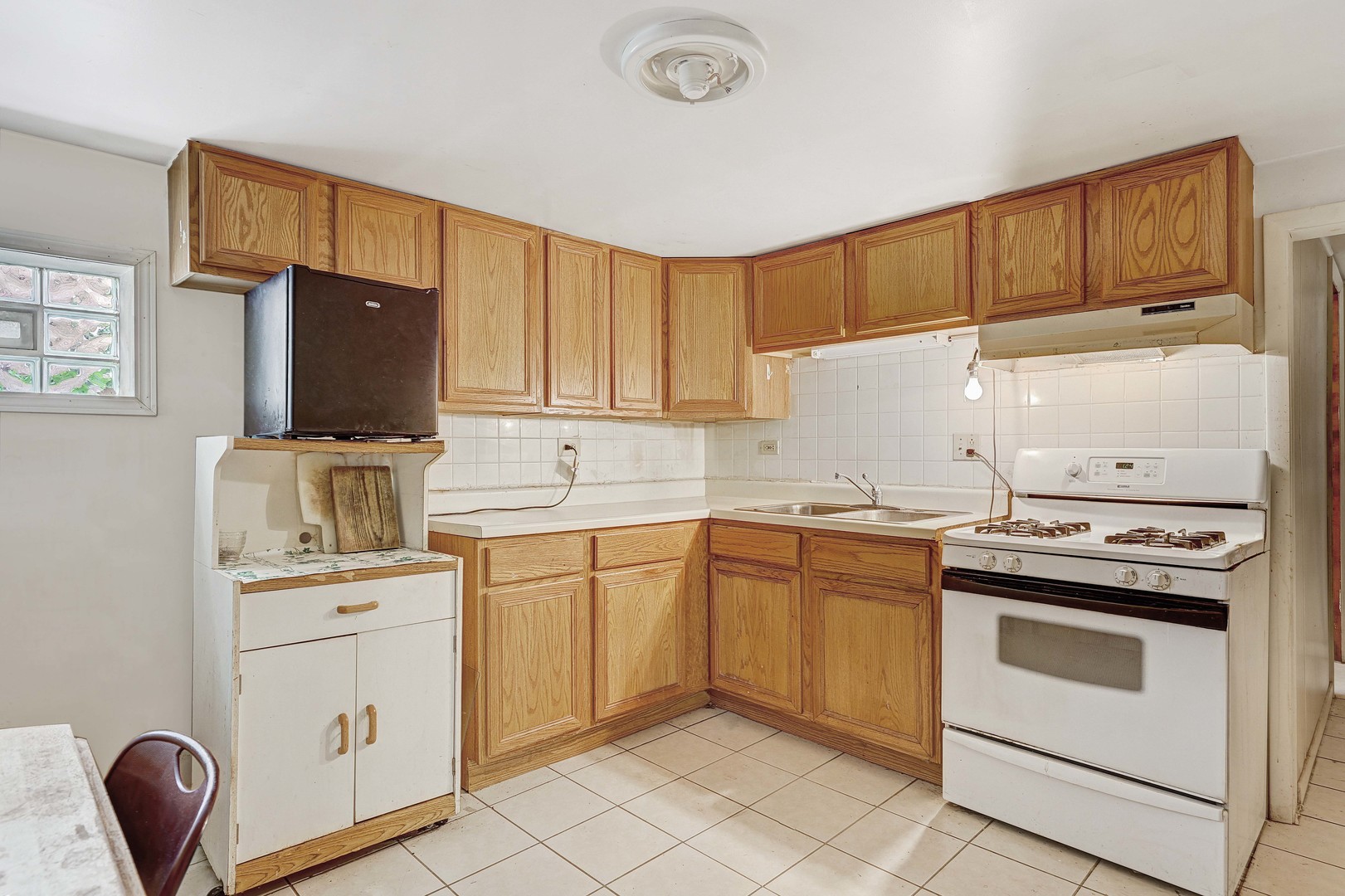 5716 W Gunnison Street, Chicago, IL 60630