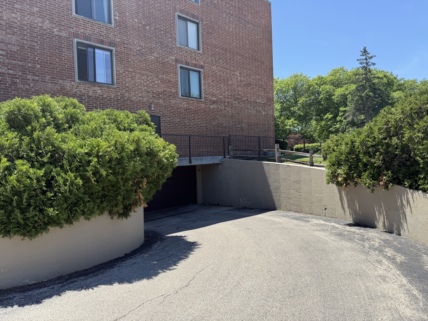 1405 E Central Road #411B, Arlington Heights, IL 60005