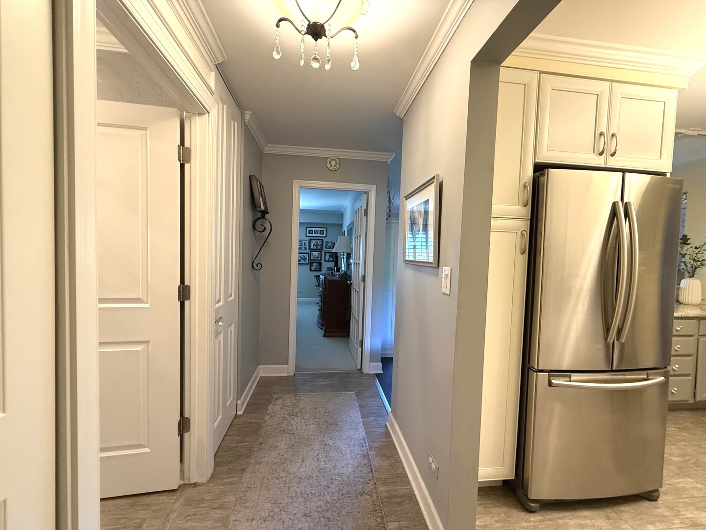 1405 E Central Road #411B, Arlington Heights, IL 60005