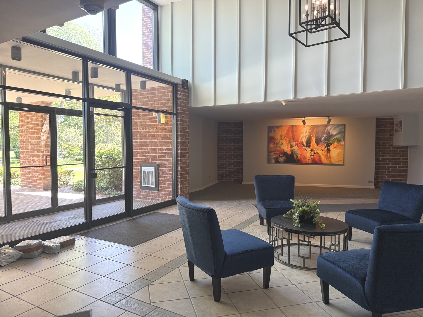 1405 E Central Road #411B, Arlington Heights, IL 60005