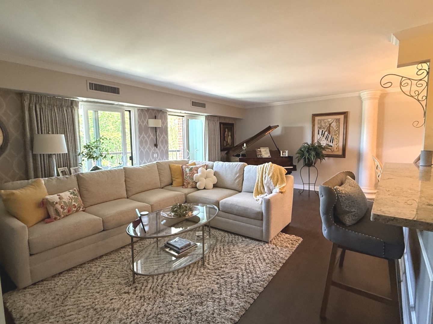 1405 E Central Road #411B, Arlington Heights, IL 60005