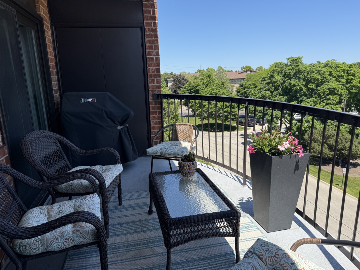 1405 E Central Road #411B, Arlington Heights, IL 60005