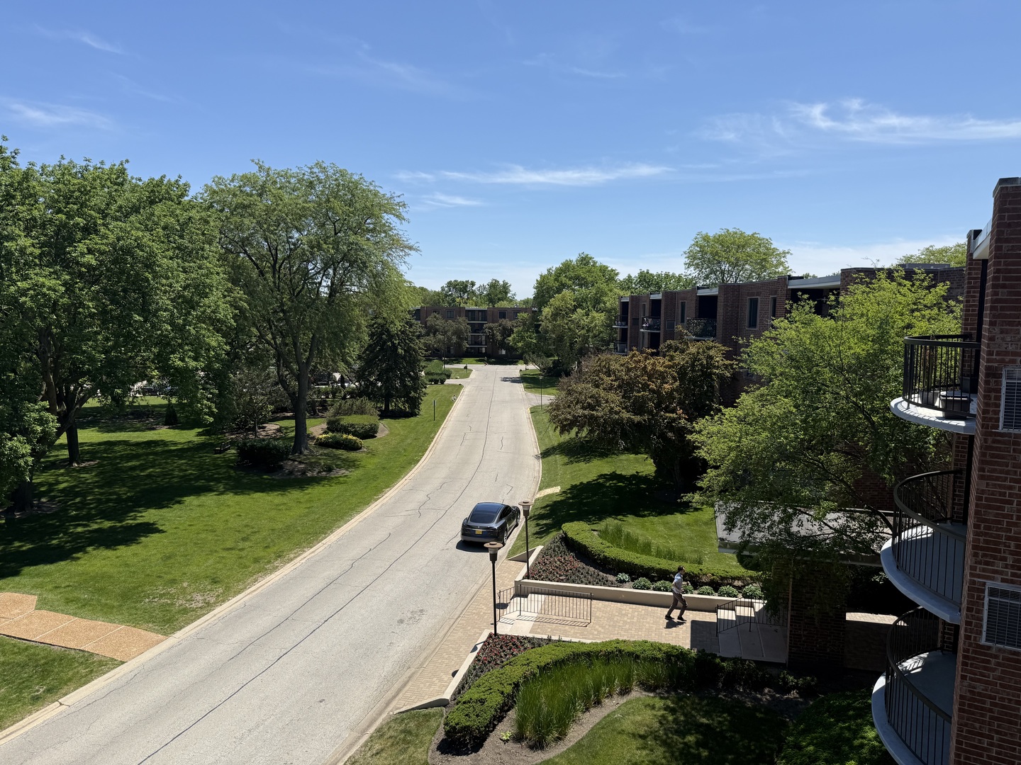 1405 E Central Road #411B, Arlington Heights, IL 60005