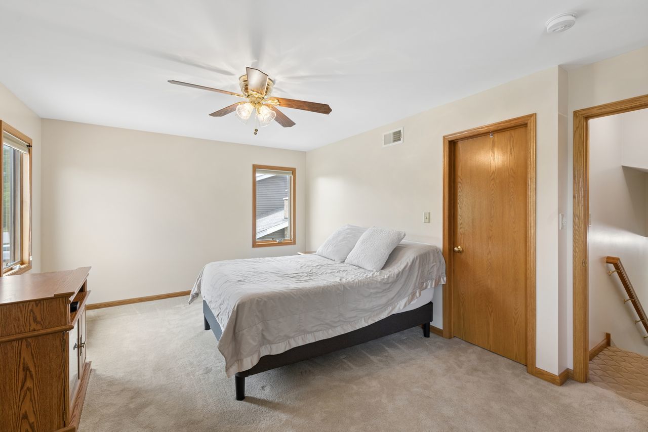 17218 Shetland Drive, Tinley Park, IL 60487