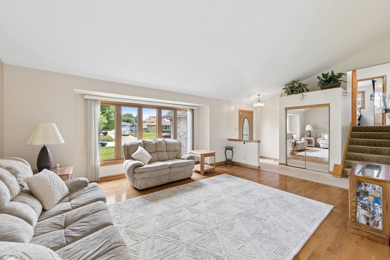 17218 Shetland Drive, Tinley Park, IL 60487