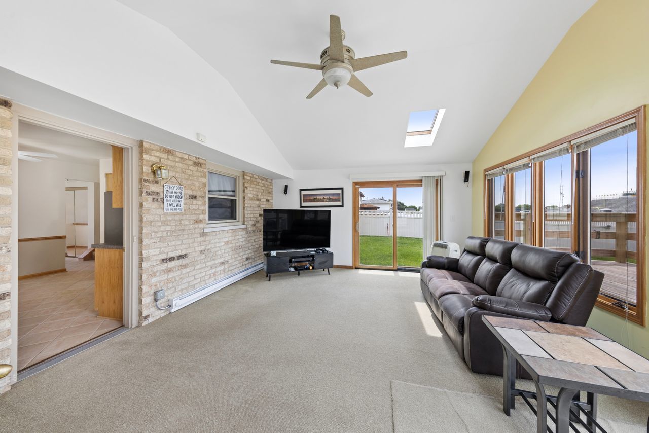 17218 Shetland Drive, Tinley Park, IL 60487