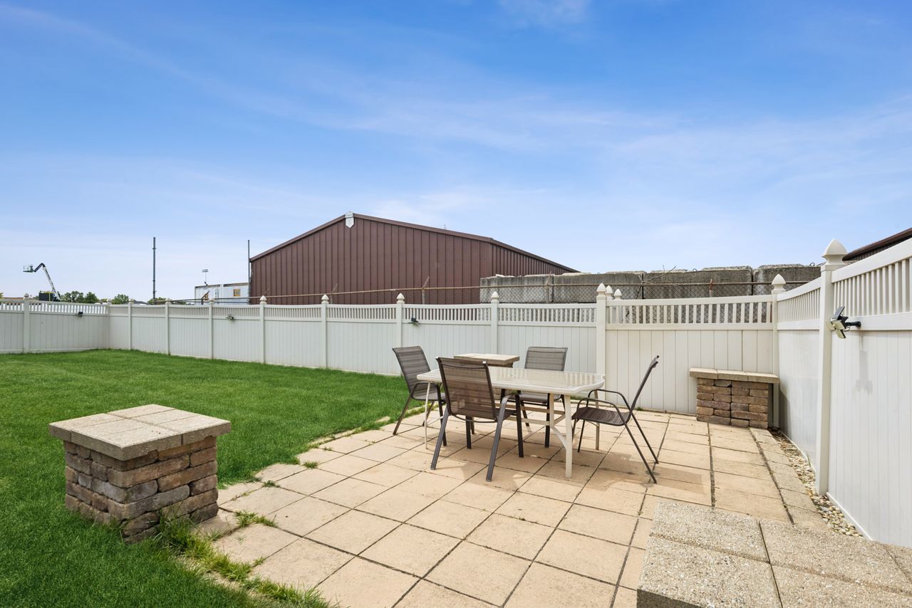 17218 Shetland Drive, Tinley Park, IL 60487