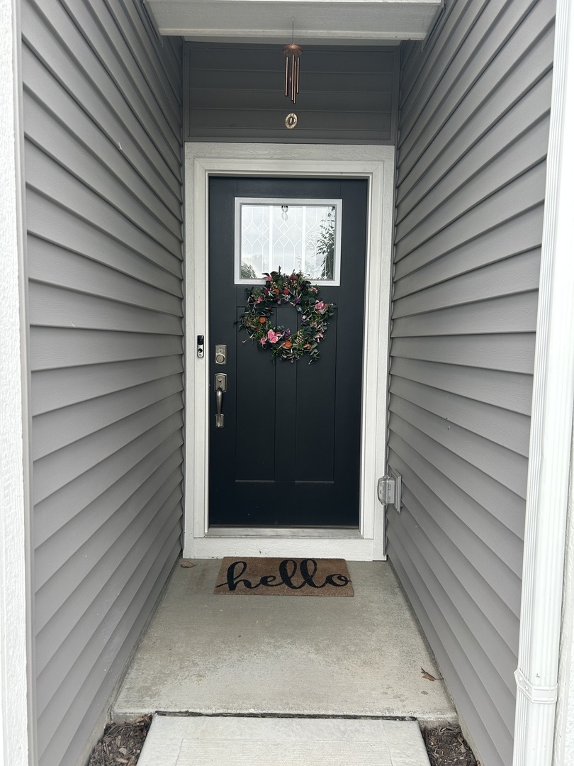 916 Darwin Street, North Aurora, IL 60542