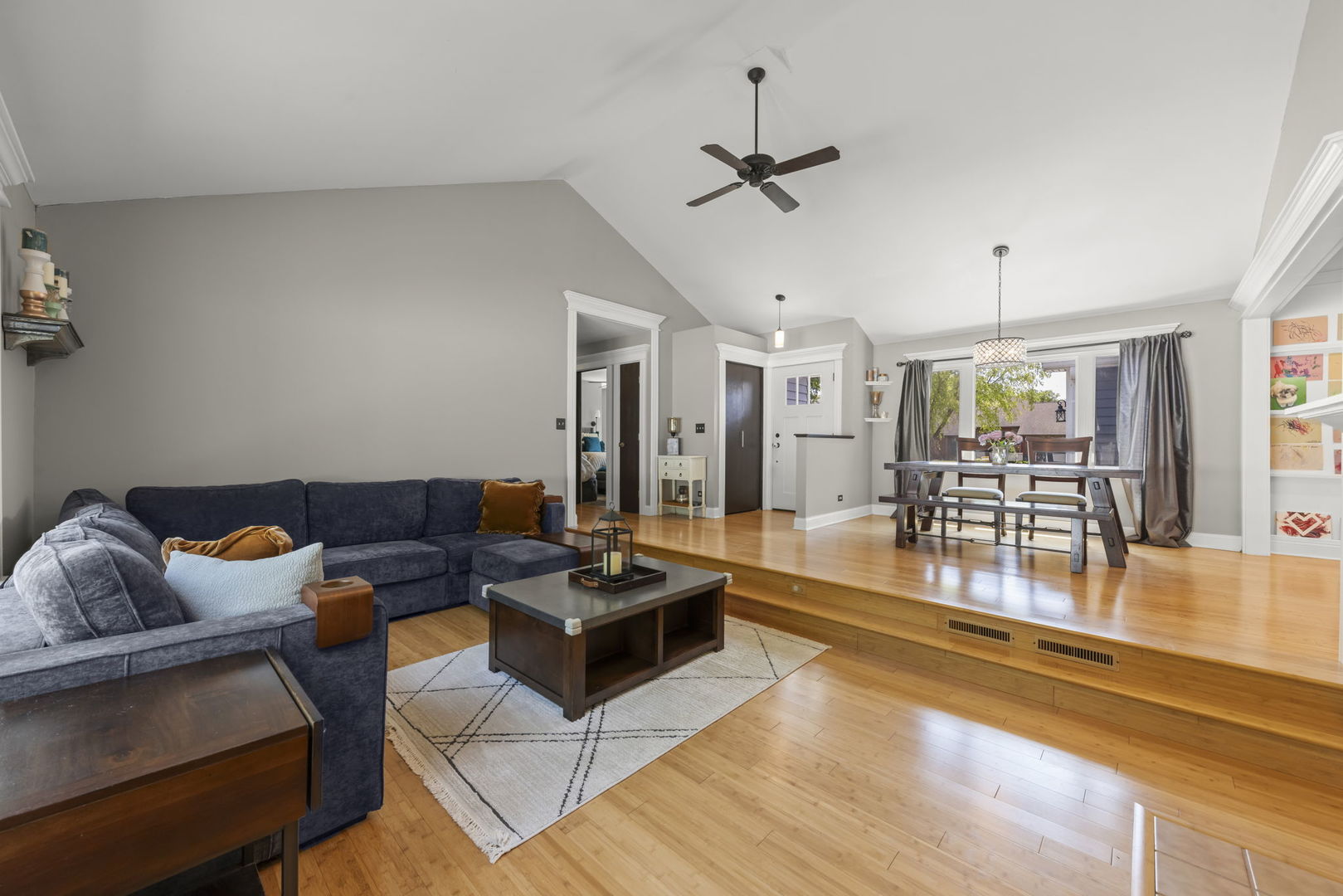 30W676 Woodewind Drive, Naperville, IL 60563