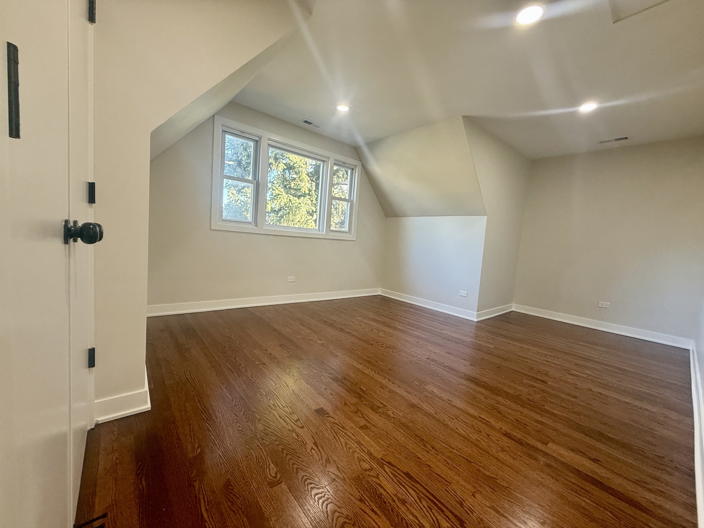 5329 W 30th Place, Cicero, IL 60804