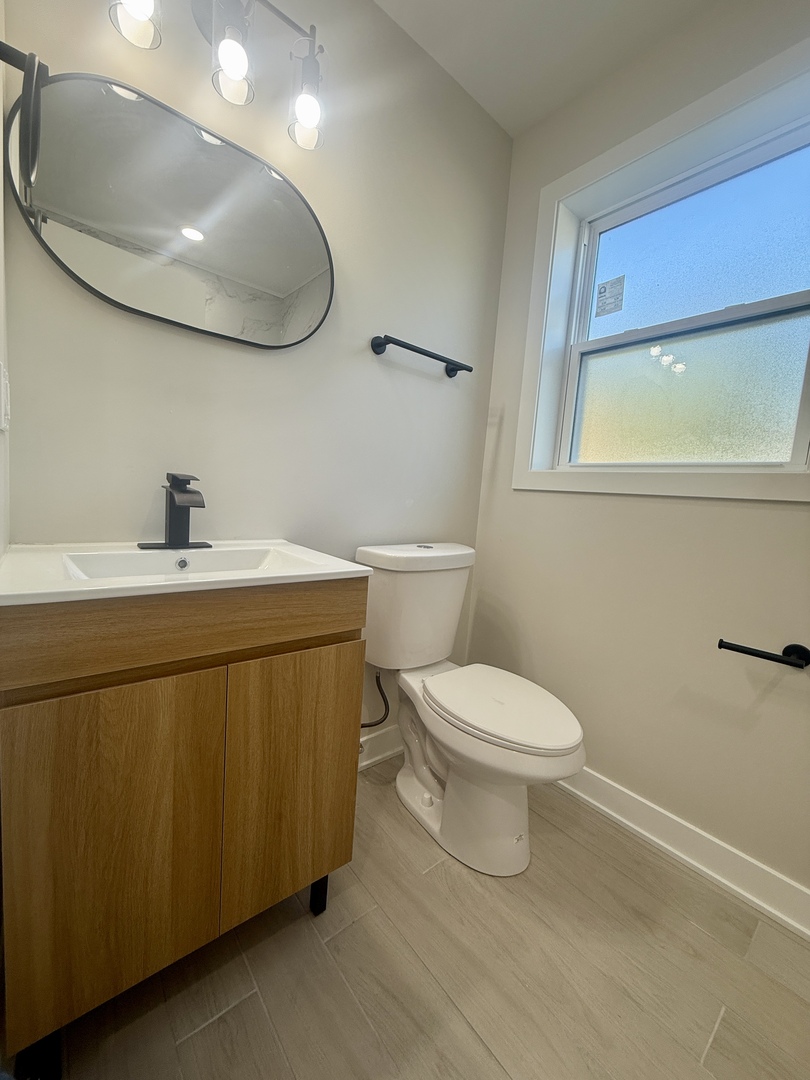 5329 W 30th Place, Cicero, IL 60804