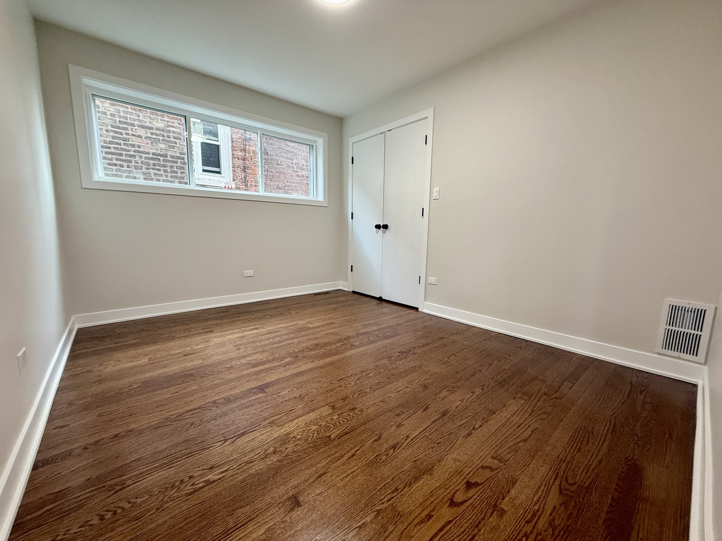 5329 W 30th Place, Cicero, IL 60804