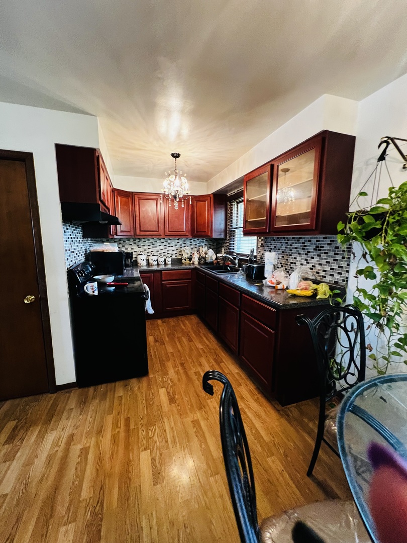 3858 E Lakeview Drive, Kankakee, IL 60901