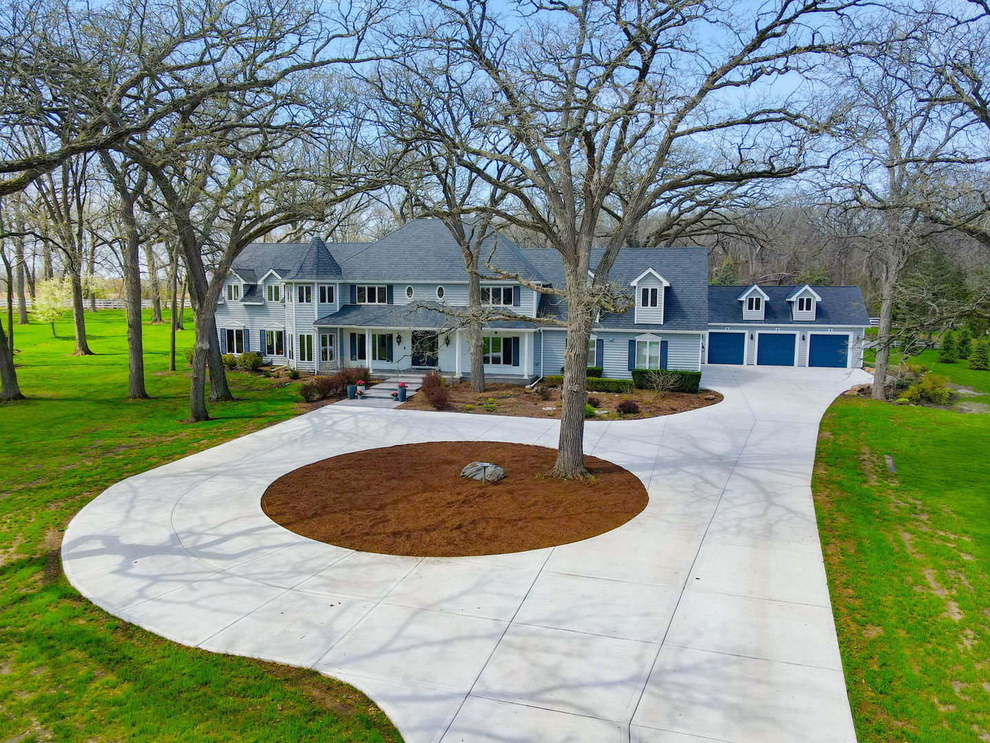 37132 N Black Velvet Lane, Wadsworth, IL 60083