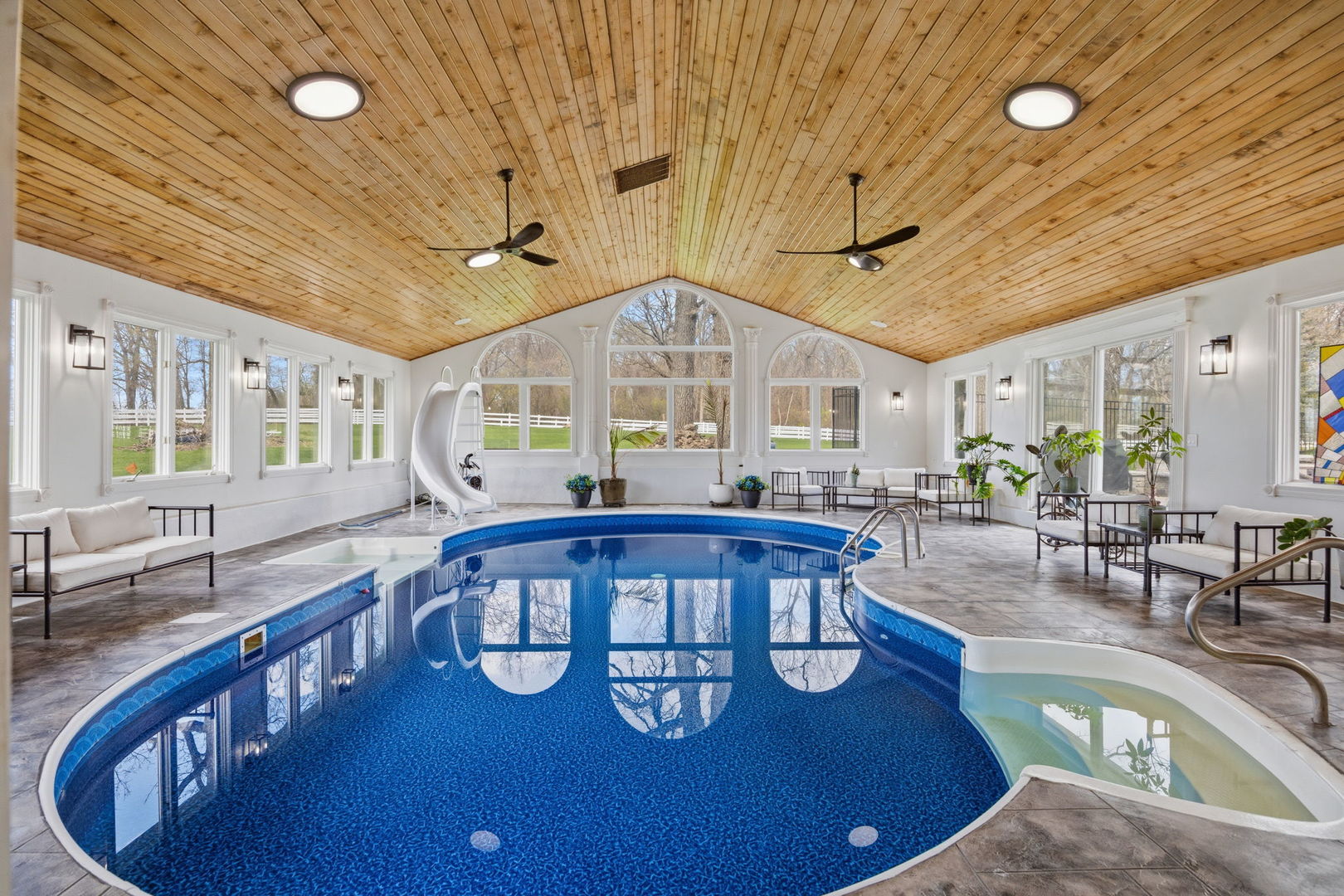 37132 N Black Velvet Lane, Wadsworth, IL 60083