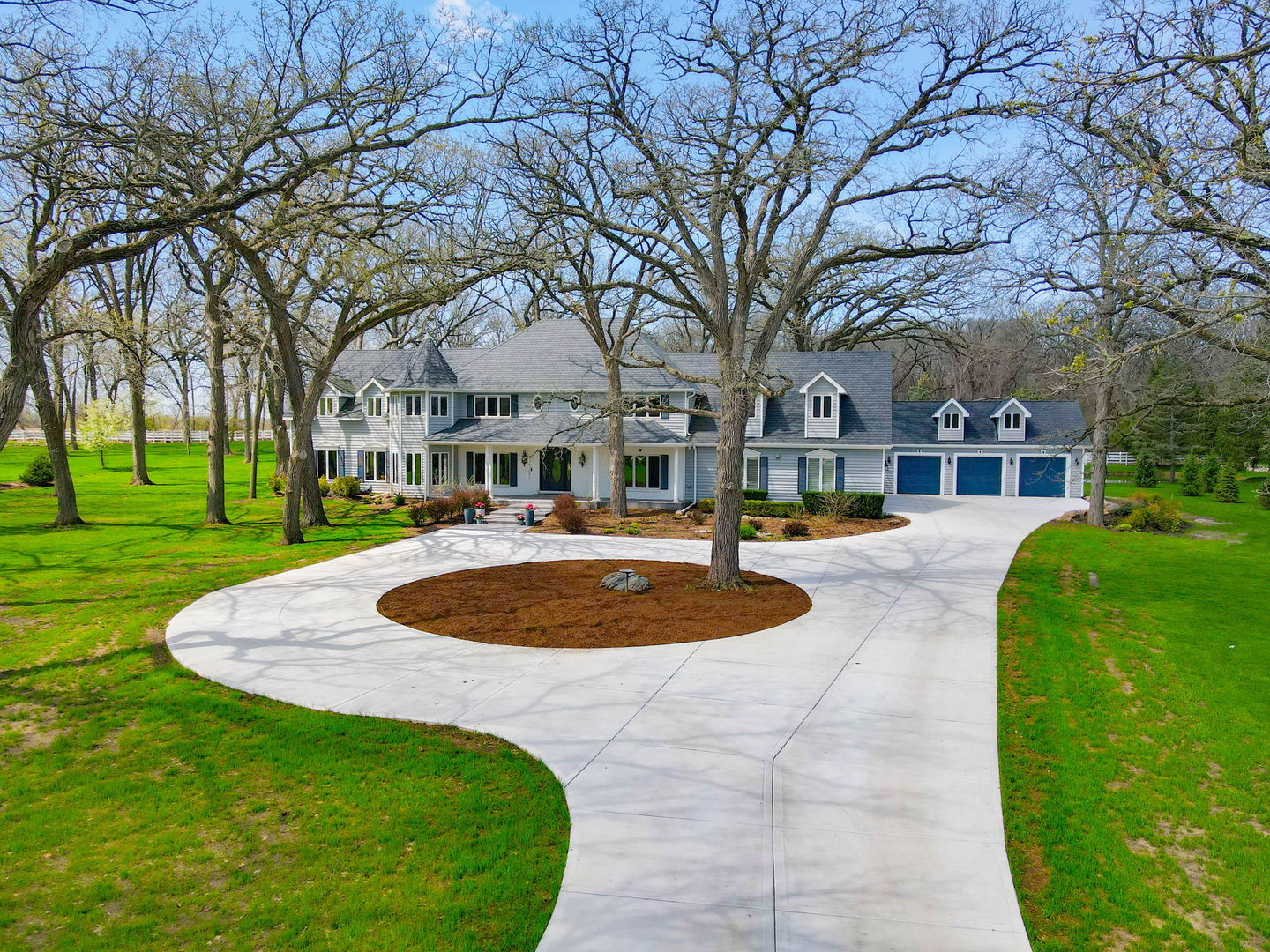 37132 N Black Velvet Lane, Wadsworth, IL 60083