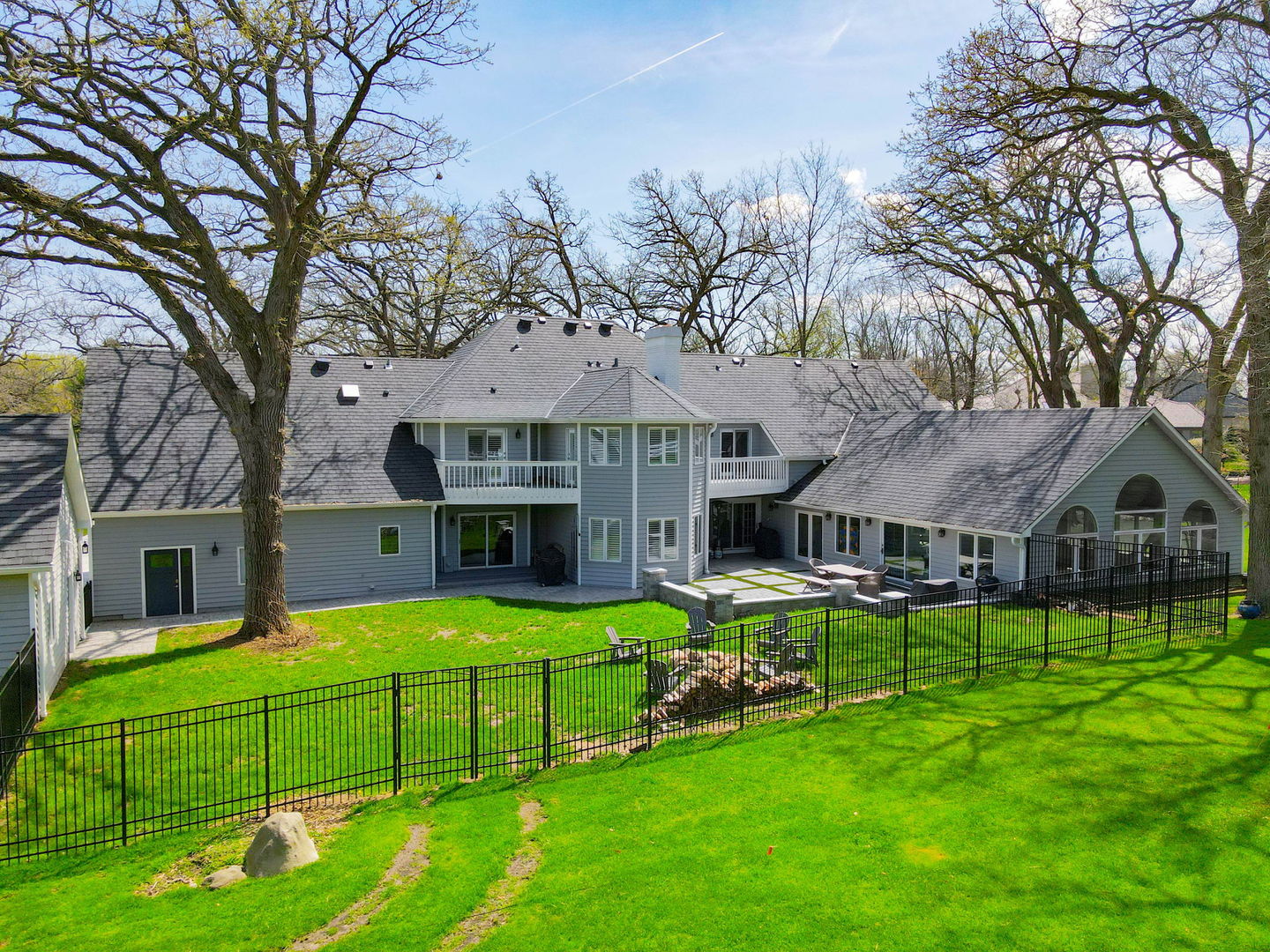 37132 N Black Velvet Lane, Wadsworth, IL 60083