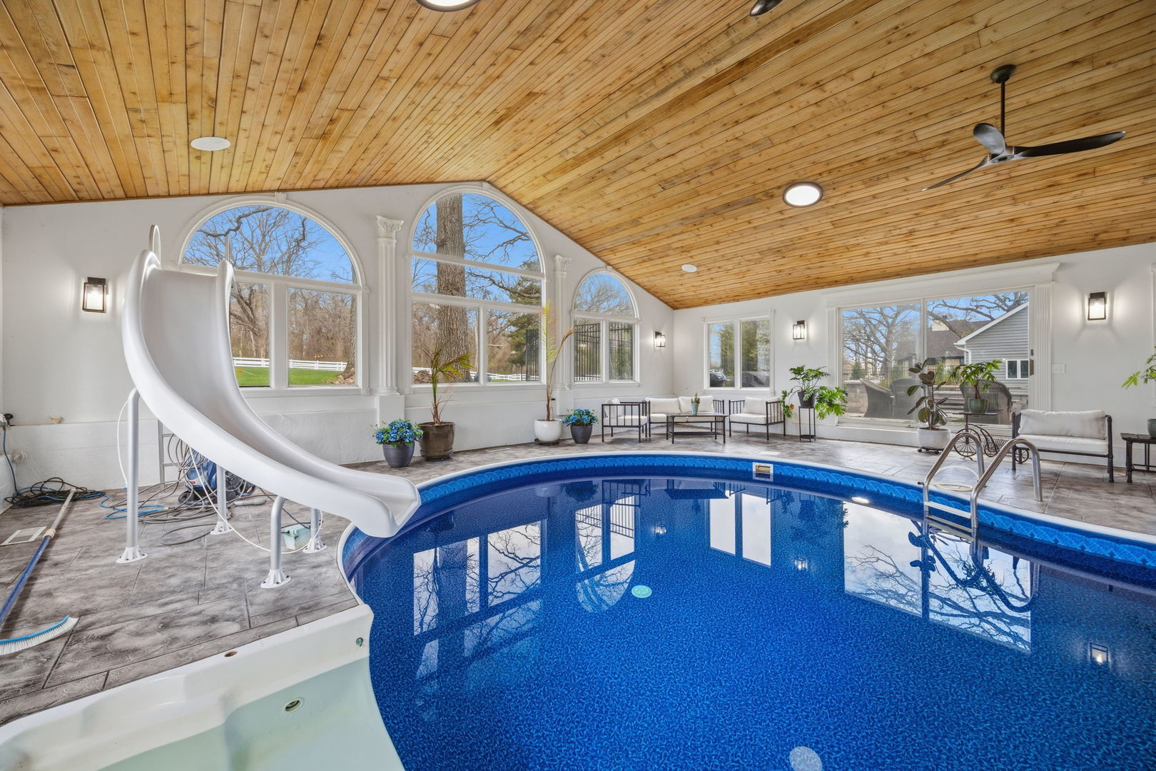 37132 N Black Velvet Lane, Wadsworth, IL 60083