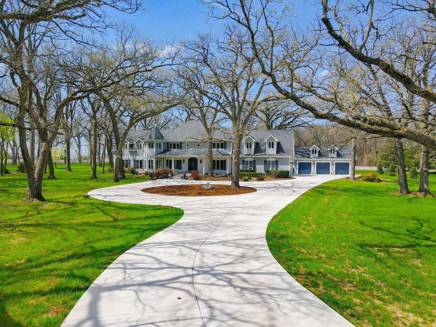 37132 N Black Velvet Lane, Wadsworth, IL 60083