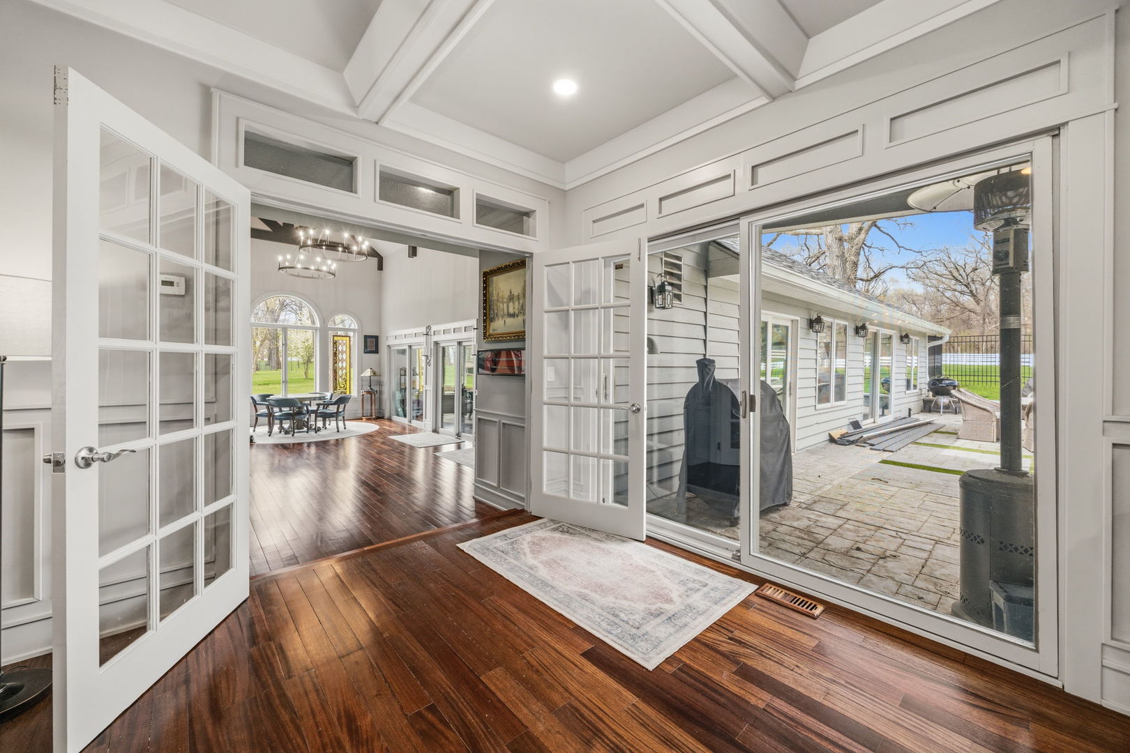 37132 N Black Velvet Lane, Wadsworth, IL 60083