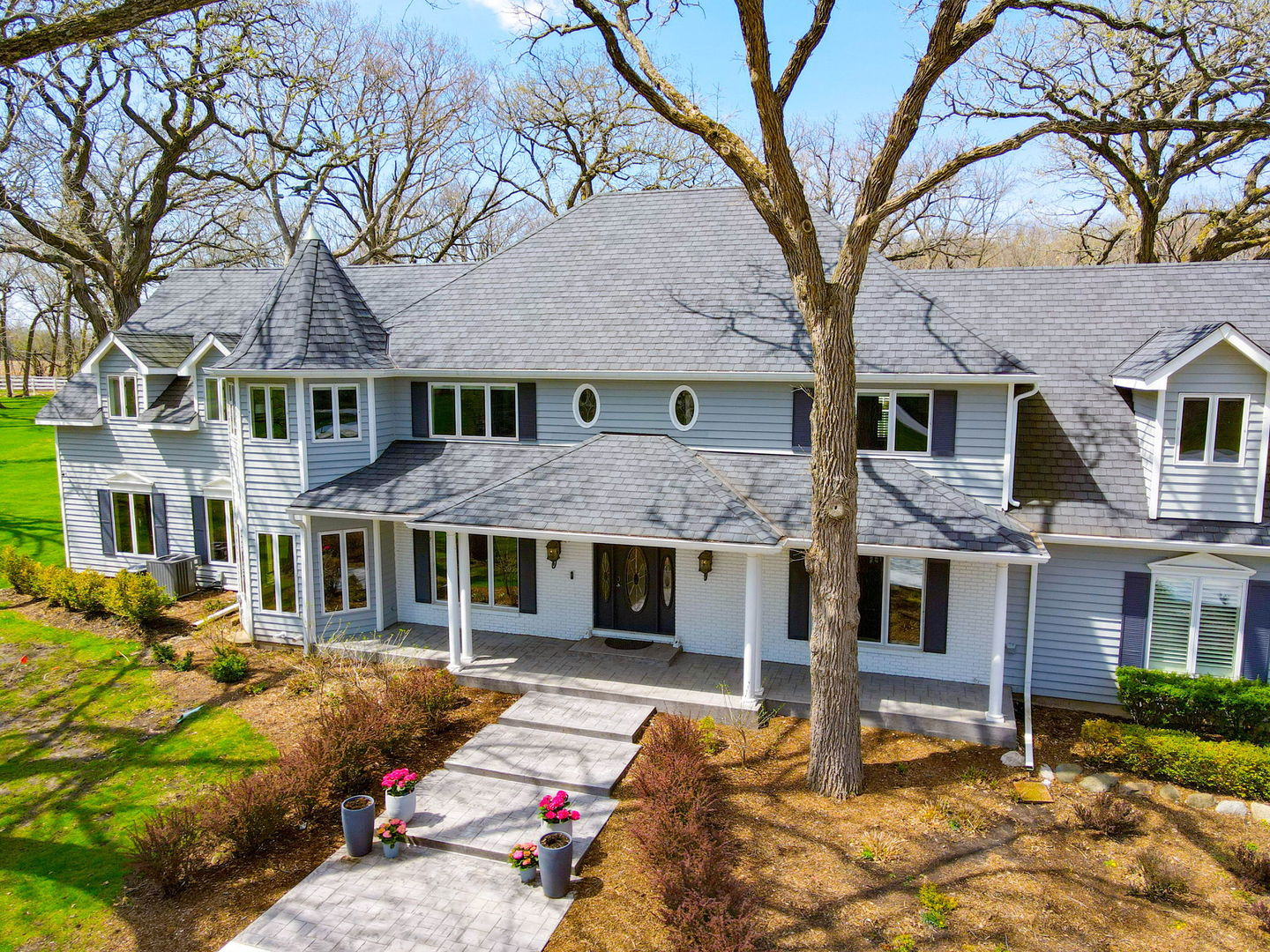 37132 N Black Velvet Lane, Wadsworth, IL 60083
