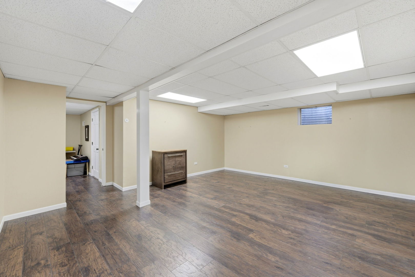 5 Middlebury Lane, Lincolnshire, IL 60069