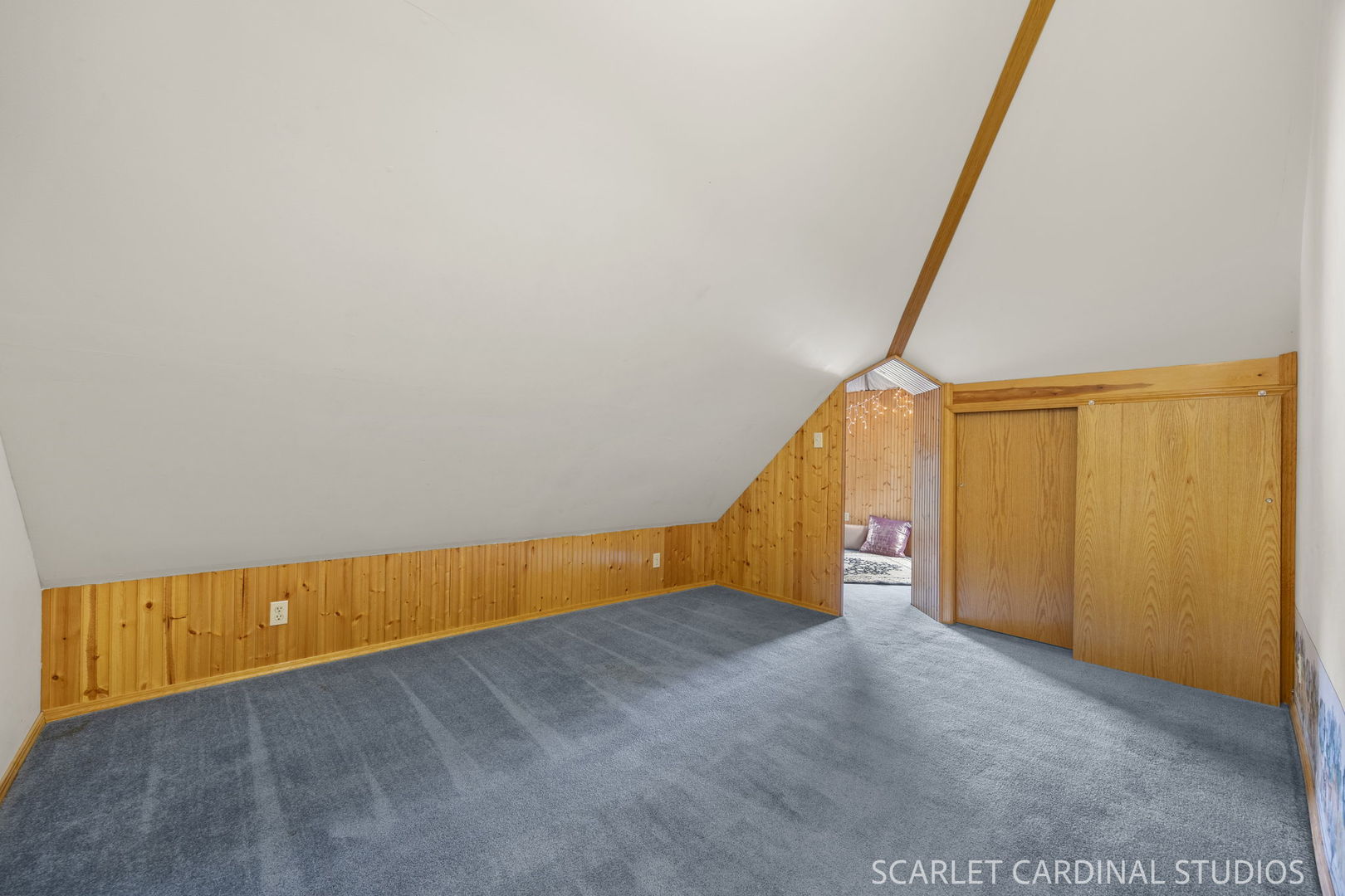 1205 W Downer Place, Aurora, IL 60506
