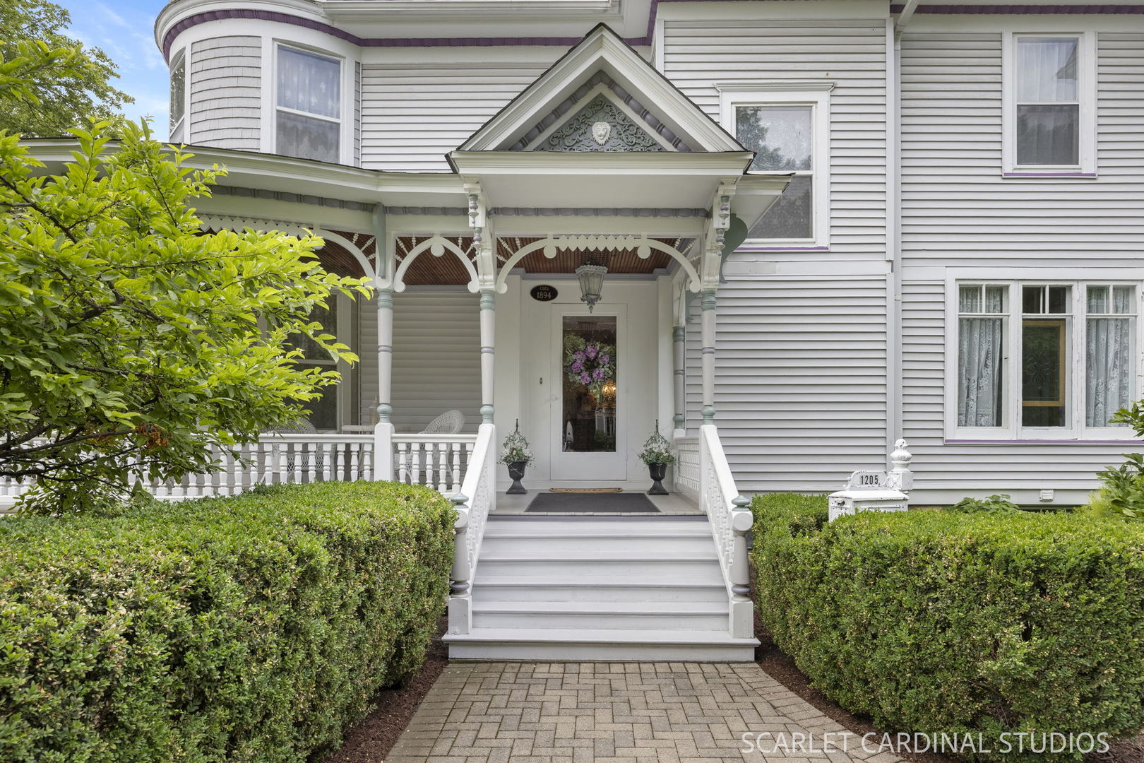 1205 W Downer Place, Aurora, IL 60506