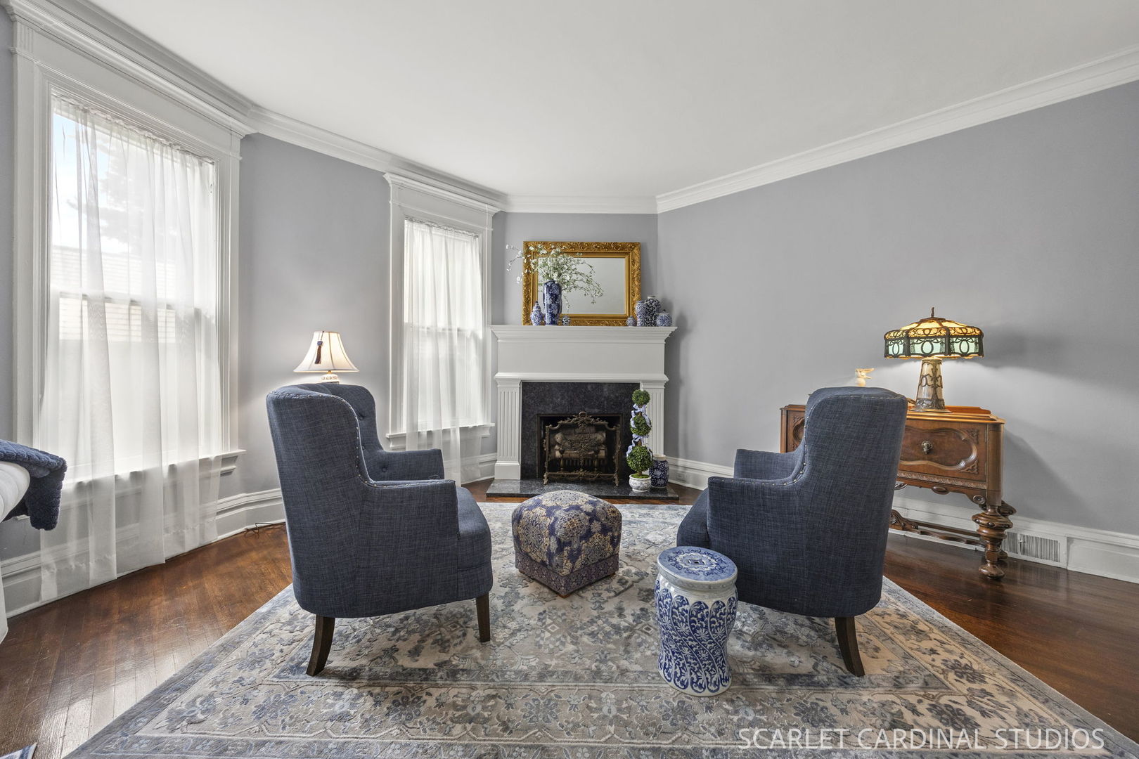 1205 W Downer Place, Aurora, IL 60506